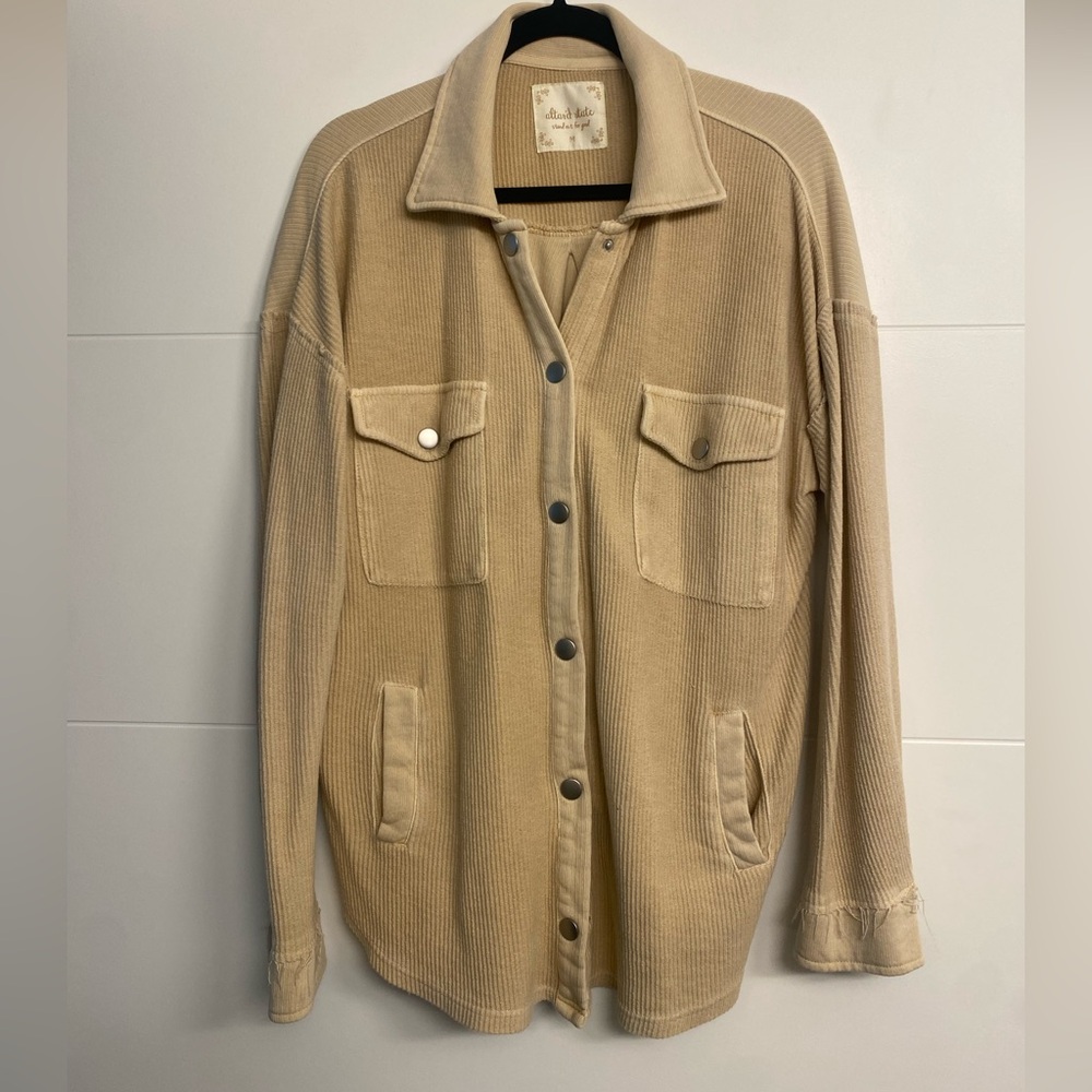 Altar’d State stand out for good beige button down, size M